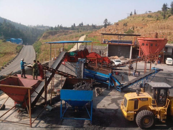 云南富源8平方洗煤设备正式安装投产，助力选煤效率提升